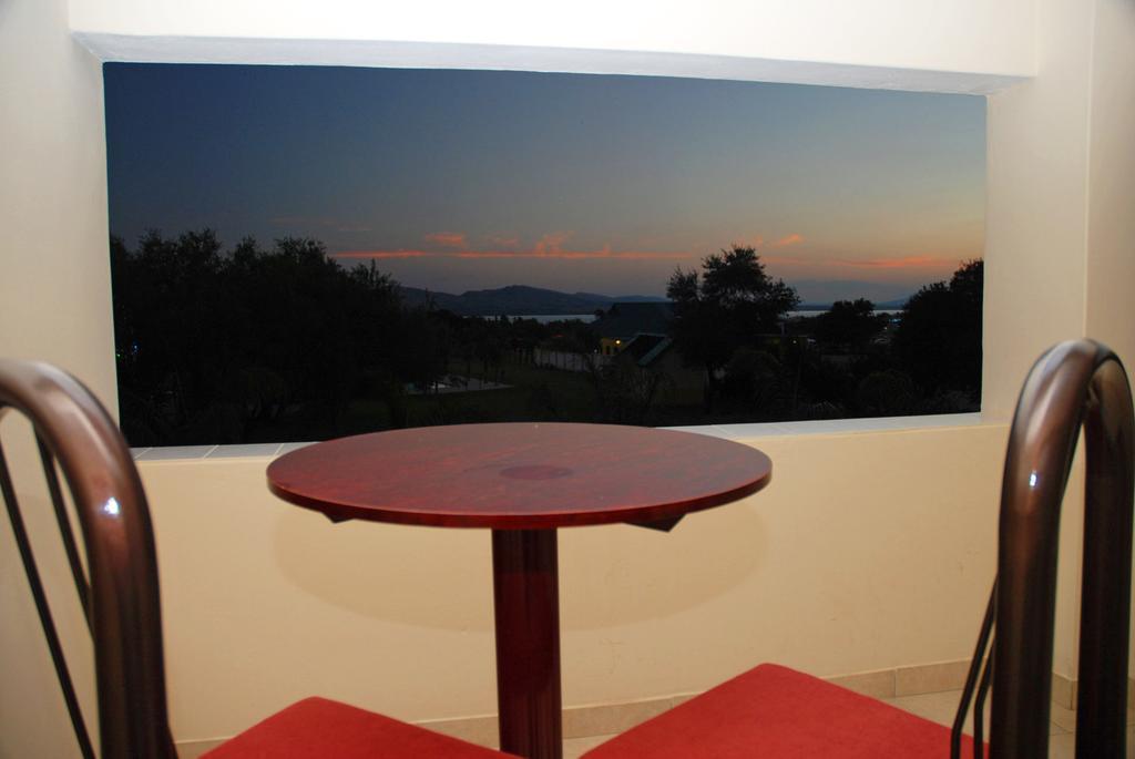 Casa Bianca Guest Lodge Hartbeespoort Chambre photo